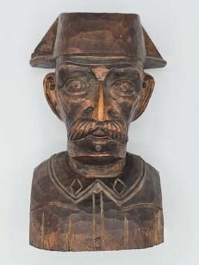 VTG Hand-Carved Wood Bust Man in Hat Folk Art Rustic Cabin Decor 8.25"
